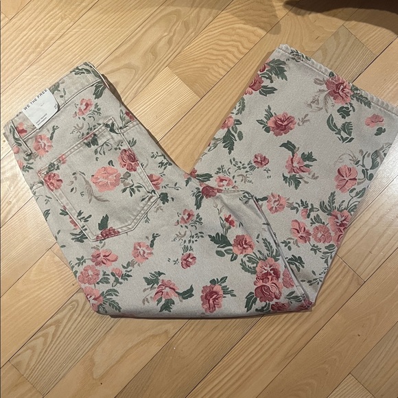 Free People Deep Trance Boyfriend Wallpaper Floral Jeans size 29 New with Tags - Picture 5 of 9